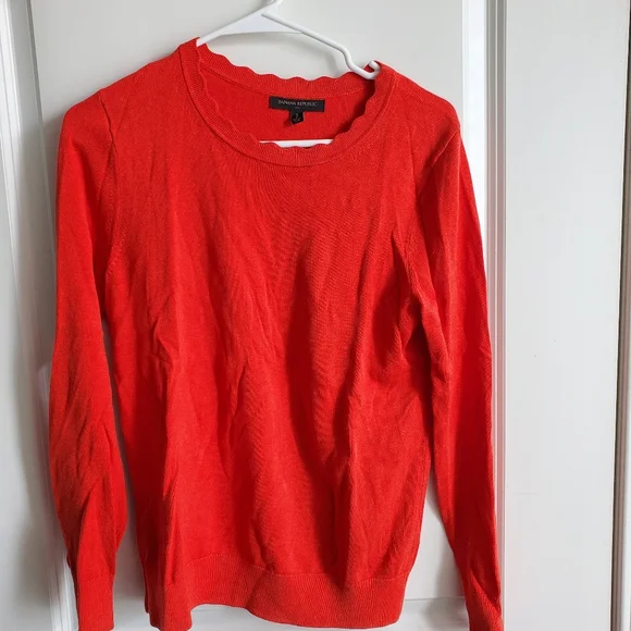 Sweater - Picture 2 of 4